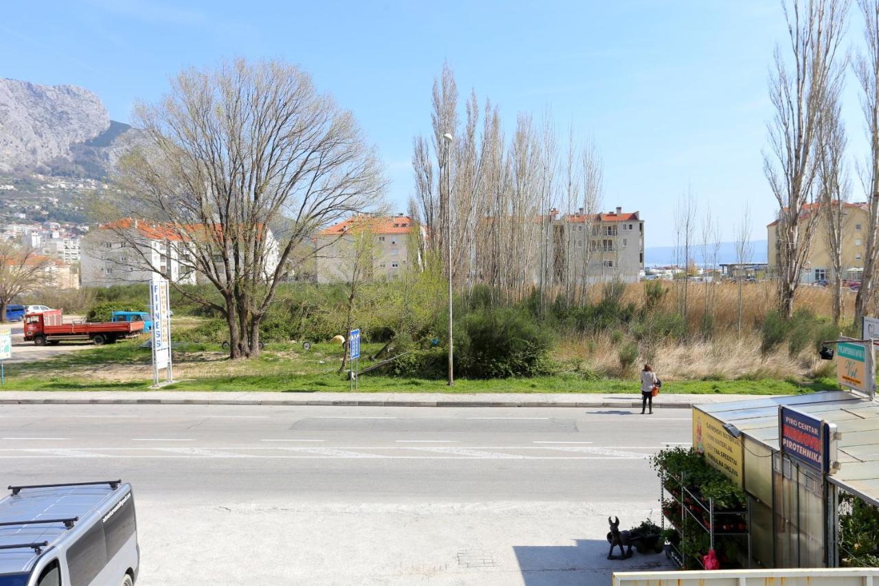 Apartments With A Parking Space Omis - 10362 外观 照片